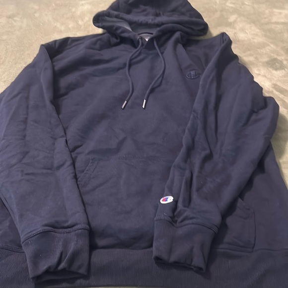 Men’s Champion hoodie - Picture 1 of 3